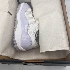 Nike Toddlers Air Jordan Retro 11 Low ‘Pure Violet' Size 8c shoes sneakers